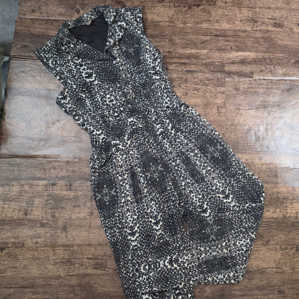 CHARLIE JADE Jumpsuit Womens XS Black Grey Abstract Print Sleeveless Tapered Leg